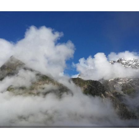 Priya Homestay, Bhyudar, Ghangharia Pandukeshwar 外观 照片