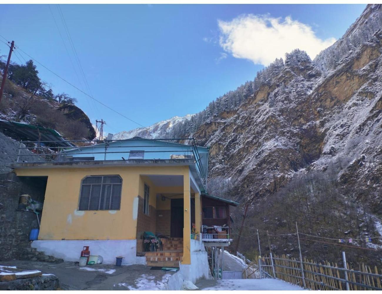Priya Homestay, Bhyudar, Ghangharia Pandukeshwar 外观 照片